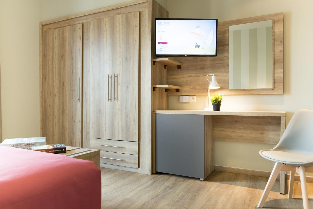Hotel @syngrou Fix 3*